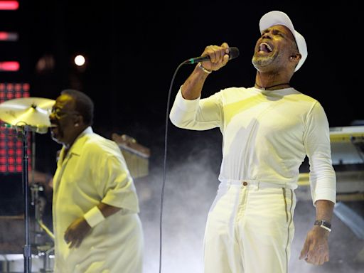 Frankie Beverly, the Maze singer who inspired generations of fans with lasting anthems, dies at 77