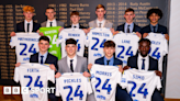 Leeds United news: 10 academy players agree scholarship deals with the club