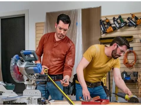 Property Brothers: Forever Home Season 8 Streaming: Watch & Stream Online via HBO Max
