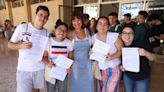 “¡Maestra, que el examen ha sido fácil!”: arranca la Selectividad en Málaga con un alumnado muy motivado