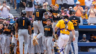 Tennessee leads NCAA baseball tournament field. Analyzing the College World Series bracket, schedule