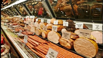 A listeria outbreak linked to deli meat has two dead and hit New York, 11 other states