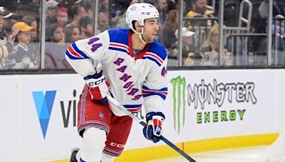 Rangers re-sign defenseman Matthew Robertson to one-year, two-way deal