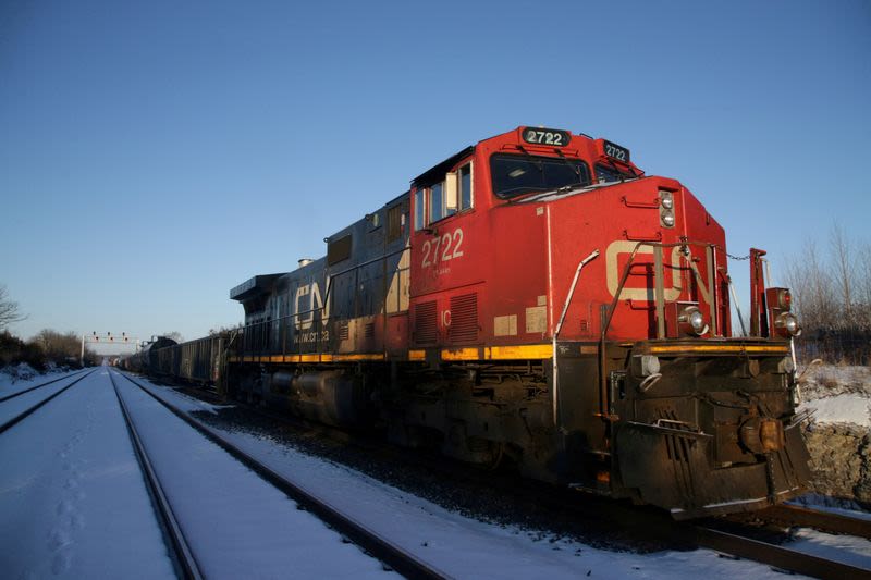Canada moves to push back start date for possible rail strike