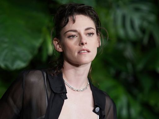 Kristen Stewart is joining the female directors club, but says ‘it feels phony’ to celebrate them | CNN