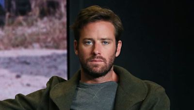 Qué dijo Armie Hammer sobre acusaciones de abuso sexual y canibalismo que lo sacaron de Hollywood - La Tercera