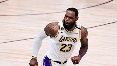 BREAKING: LeBron James signs new R1.9 billion Los Angeles Lakers deal