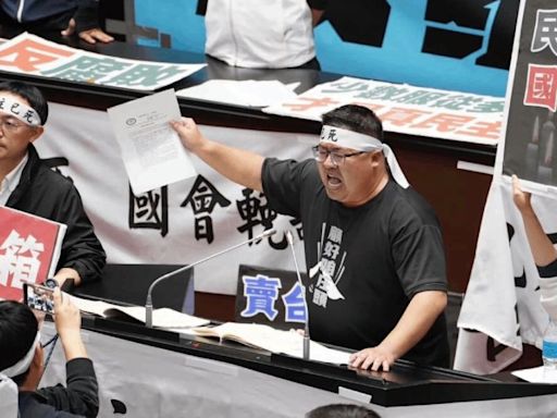 批「國會擴權法」被沒收討論 蔡易餘：白藍黨到底在急什麼？