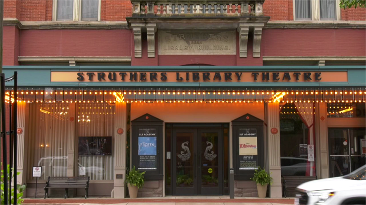 Frozen Jr. Takes the Stage at the Struthers Library Theater