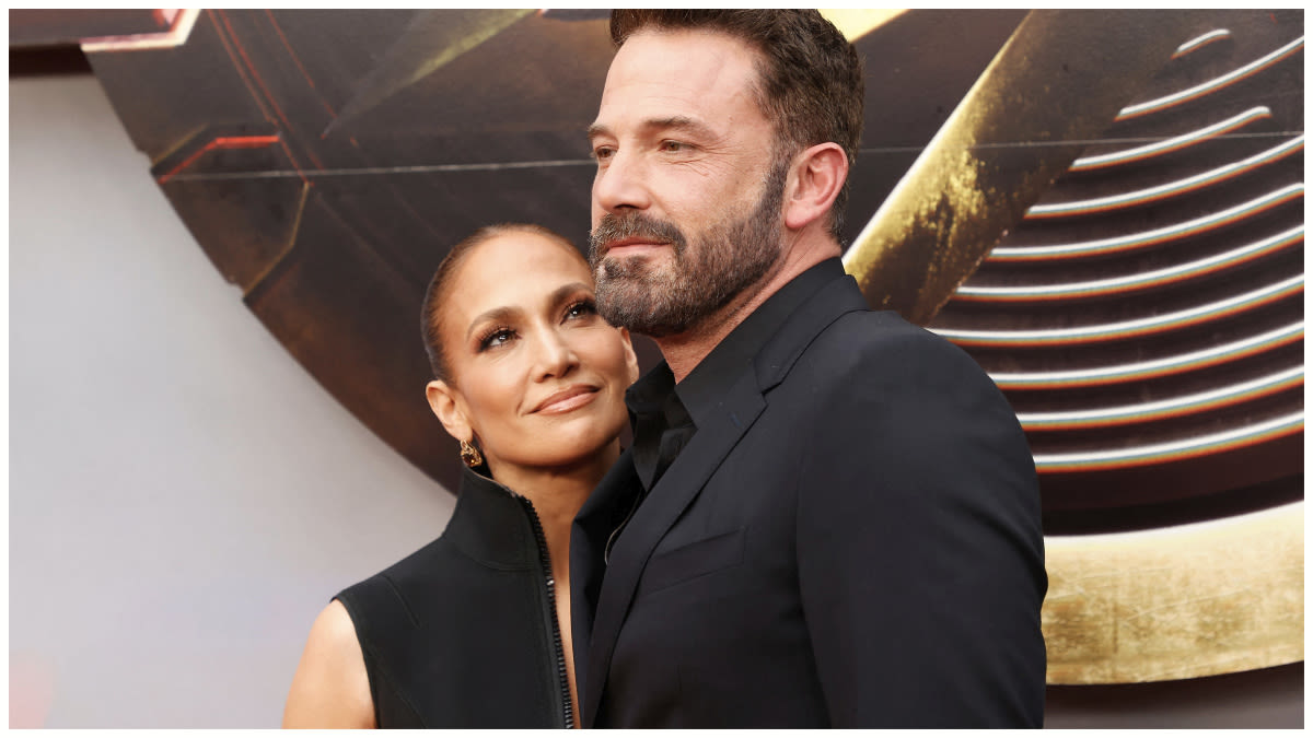 Jennifer Lopez ‘Begged’ Ben Affleck Not to Divorce Her: Report