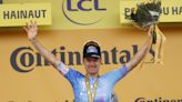 Clarke se regala 'la Roubaix' del Tour y Van Aert salva el amarillo