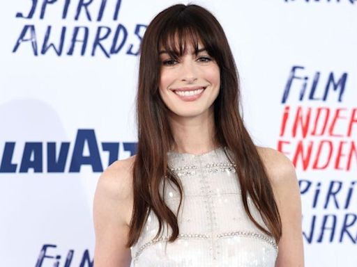 Anne Hathaway detalla las "asquerosas" pruebas de química que hizo en los años 2000