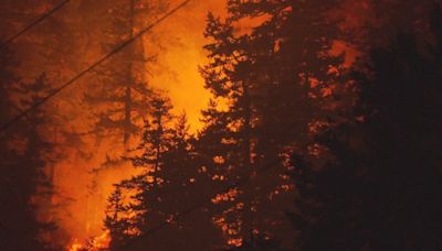 Durkee Fire ‘advancing rapidly’ toward I-84 as wildfire doubles in size