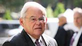 Judge hunts for jurors in US Senator Menendez's corruption trial