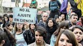 La motosierra ya tiene una hoja de ruta para destruir a la educación y la ciencia | El presupuesto presentado por Milei prevé más recortes en 2025