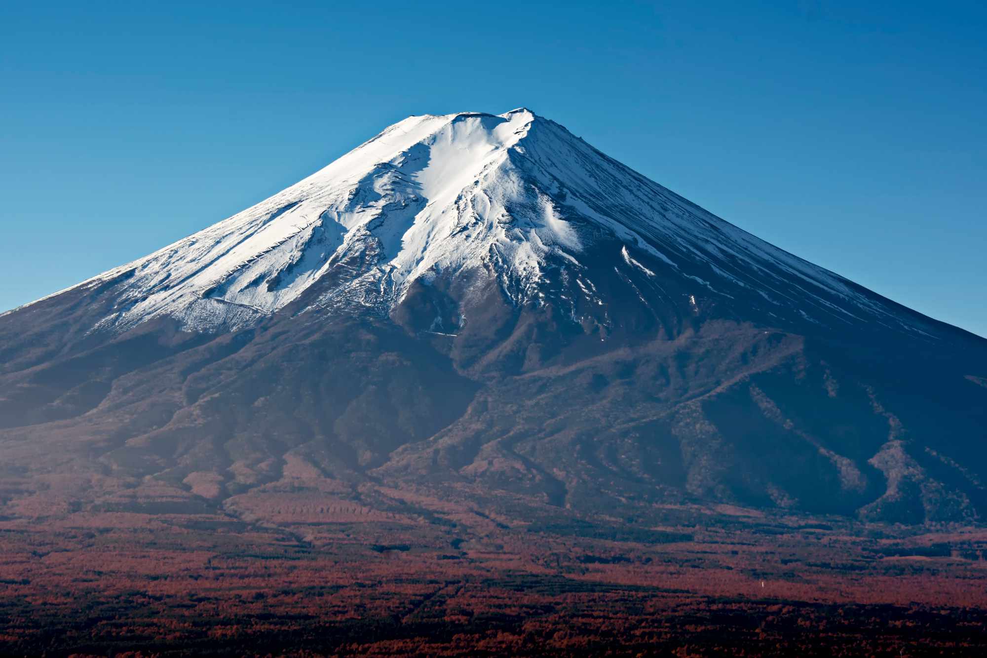 3 Bodies Found in Crater on Mount Fuji After Missing Climber Sent Photos from Summit to Family