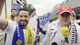 La épica entrada de Roncero a Wembley: gritos de 'Hala Madrid', 'a por la Decimoquinta'... ¡y alguno le menciona a Messi y a Flick!