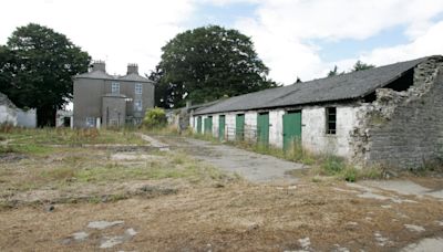 Gardaí discover weapons cache close to planned refugee site in Dublin