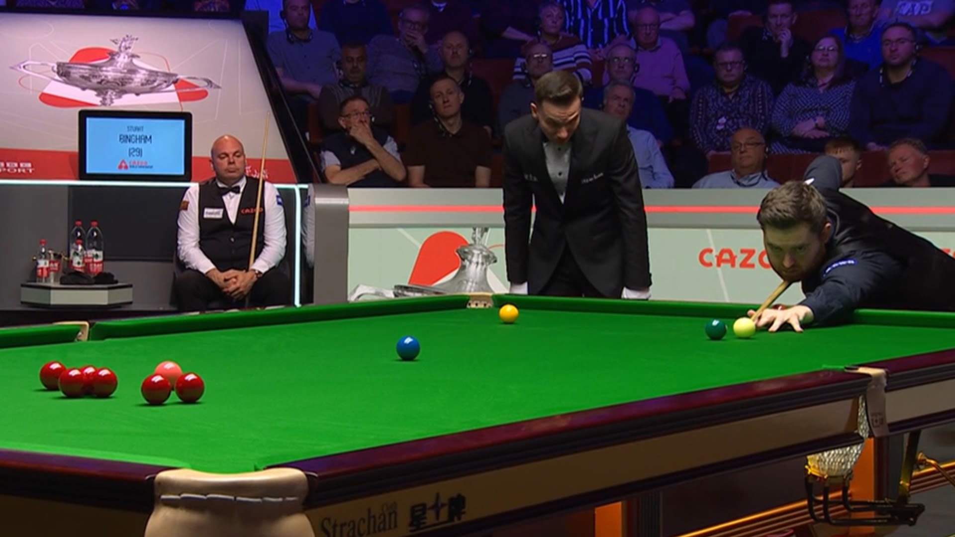 Jak Jones ‘kills snooker’ by attempting ‘mission impossible’ as fans gasp