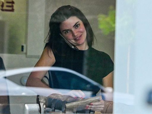 Kendall Jenner looks stylish as she enjoys some retail therapy in LA