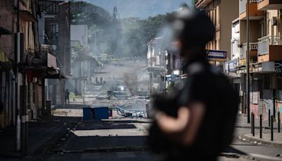 Encarcelamiento de activistas desata estallido de violencia en Nueva Caledonia