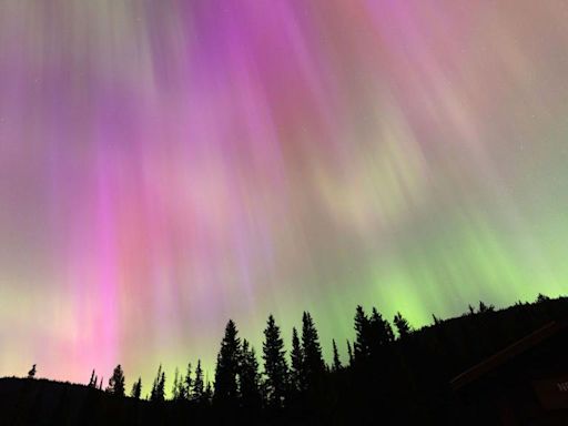 La poderosa tormenta solar que provocó un raro espectáculo de la aurora boreal