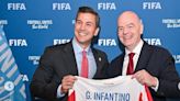 La Nación / Infantino agradeció a Santi Peña