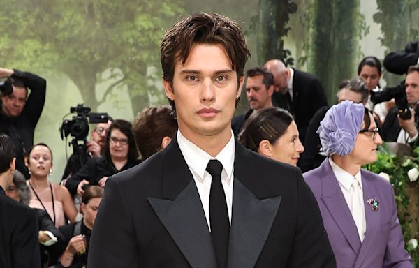 What Anne Hathaway Told Nicholas Galitzine Before His First Met Gala