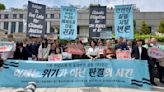 South Koreans sue government over climate change, saying policy violates human rights