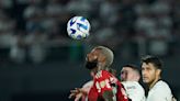 Flamengo players Gerson and Varela fight during training session