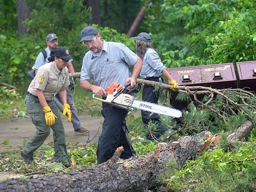 Benton County damage reports pile up in aftermath of vicious Sunday storm; fourth death recorded | Northwest Arkansas Democrat-Gazette