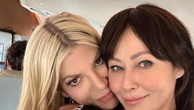 Tori Spelling reveló por qué la última conversación que mantuvo con Shannen Doherty fue crucial para ella: “Estoy agradecida”