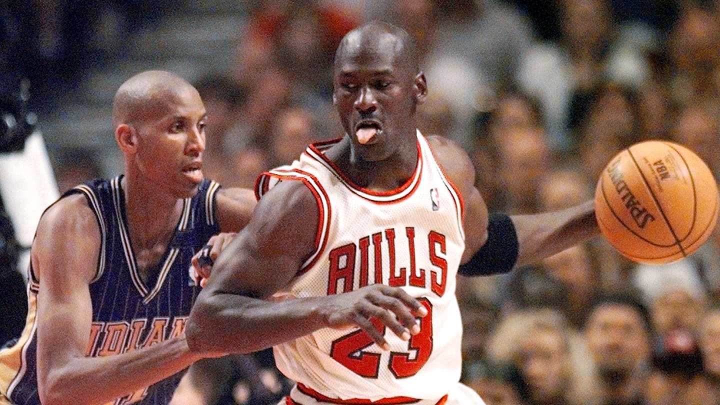 Space Jam Actor Sings Praises Of Michael Jordan, Shuts Down Negative Notions