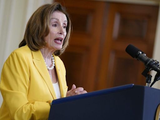 Pelosi address disrupted by pro-Palestinian protestors at Oxford Union