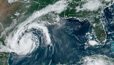 Beryl expected to hit Texas as hurricane