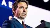 Ron DeSantis Signs Florida Bill Limiting How Close Bystanders Can Get to Police