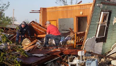 After deadly Oklahoma tornado, storms bring twisters to the Midwest