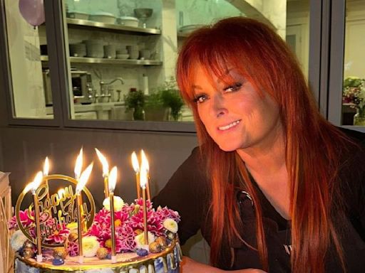 Wynonna Judd Set To Celebrate 40 Years Of Live Performance With 'Greatest Hits'; DEETS