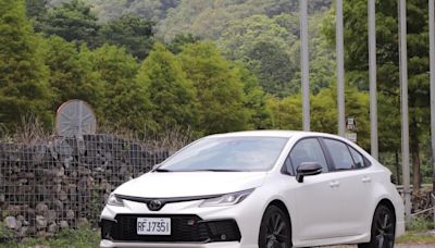 Toyota 促銷力道再加大！Altis、RAV4 限時免費升級 JBL 喇叭與電子後視鏡 - 自由電子報汽車頻道