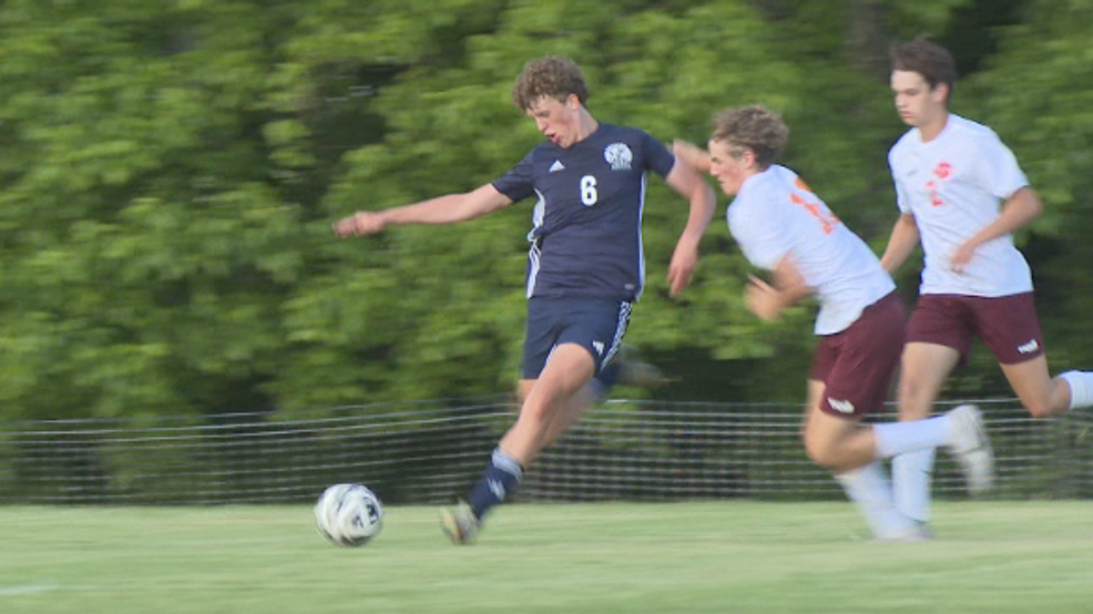 Abingdon Boy's Soccer falls short in regional matchup against William Byrd