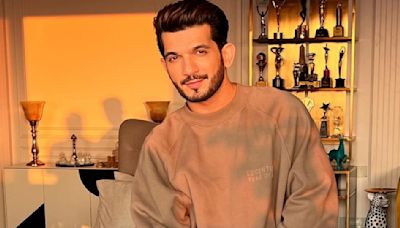 Laughter Chefs: Arjun Bijlani looks endearing in fun BTS video as he cooks yummy food