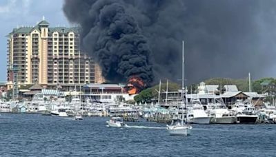 Structure fire at Tailfins Waterfront Grill in Destin