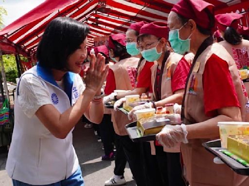 柯志恩參加阿蓮光德寺祈福大法會 願政治人物皆淨化身心