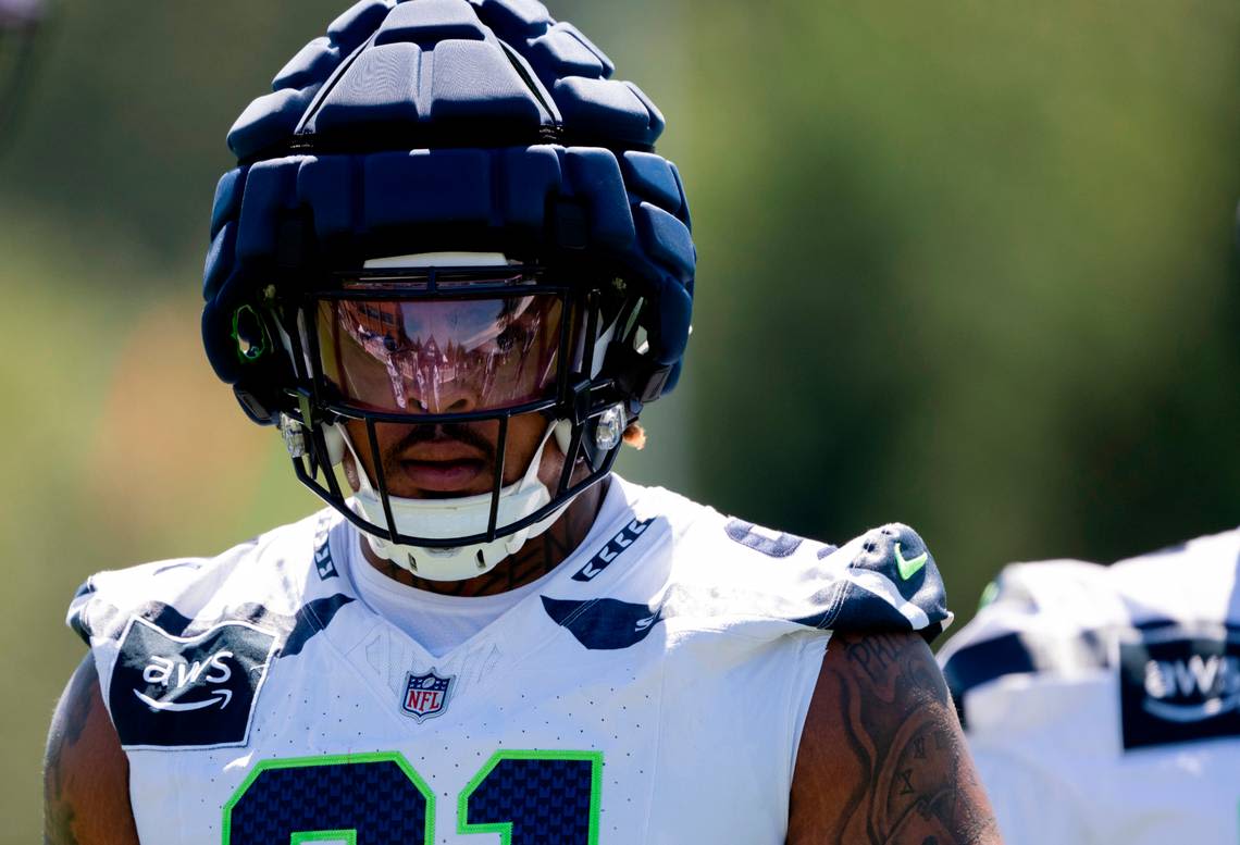 Seahawks camp day 3: Byron Murphy’s eventful day; Sam Howell struggling; hi Marquise Blair