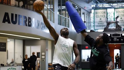 Jaylen Brown: ‘Psycho' Joe Mazzulla leading tough training camp