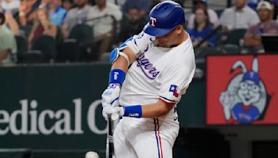 Eovaldi pitches 7 scoreless innings, Lowe hits pair of 2-run homers as Texas blanks Padres 7-0