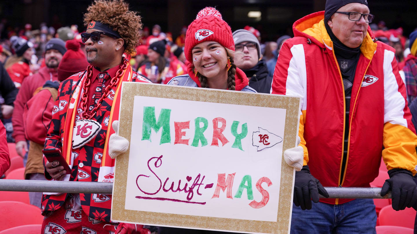 Hallmark to Release 'Holiday Touchdown,' a Christmas Movie About Chiefs Fans