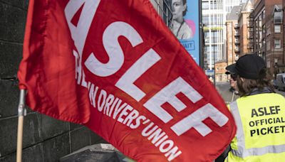 Fresh talks in train drivers’ pay dispute ‘constructive’ – Aslef