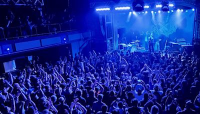 Jack White stages raw, back-to-basics rock show at Saint Andrew's Hall