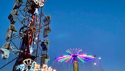 6 injured after carnival ride tips over in Washington